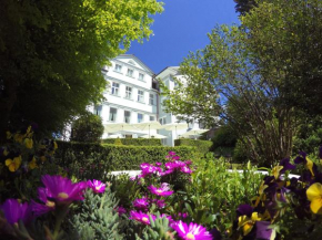  Hotel & Spezialitätenrestaurant zur Linde  Тойфен